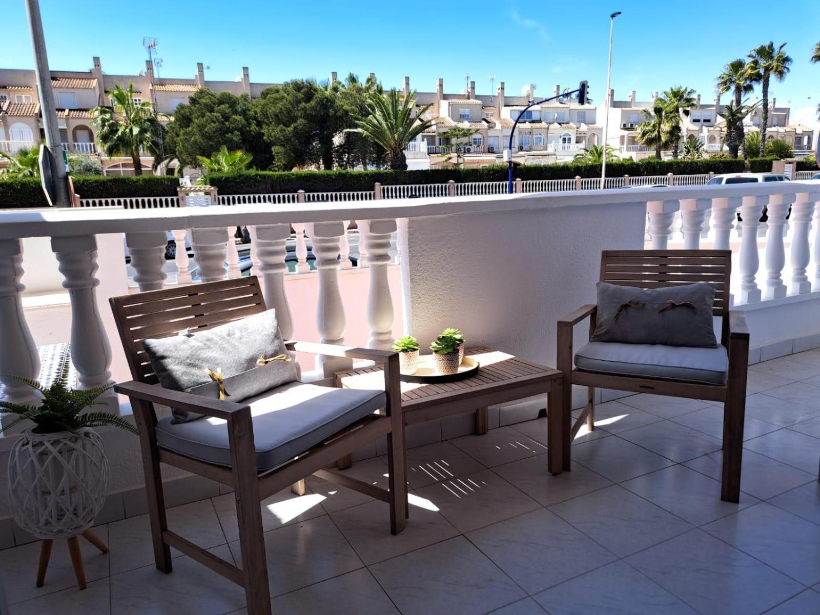 Apartamento Pod Papugami Torrevieja Eksteriør billede