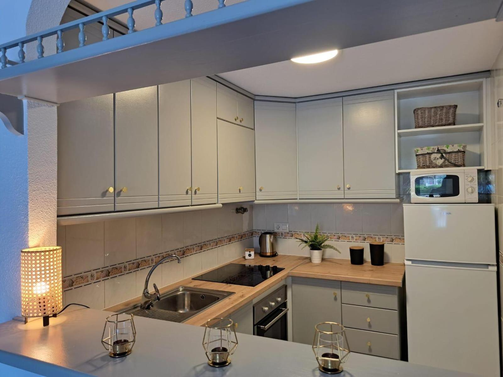 Apartamento Pod Papugami Torrevieja Eksteriør billede